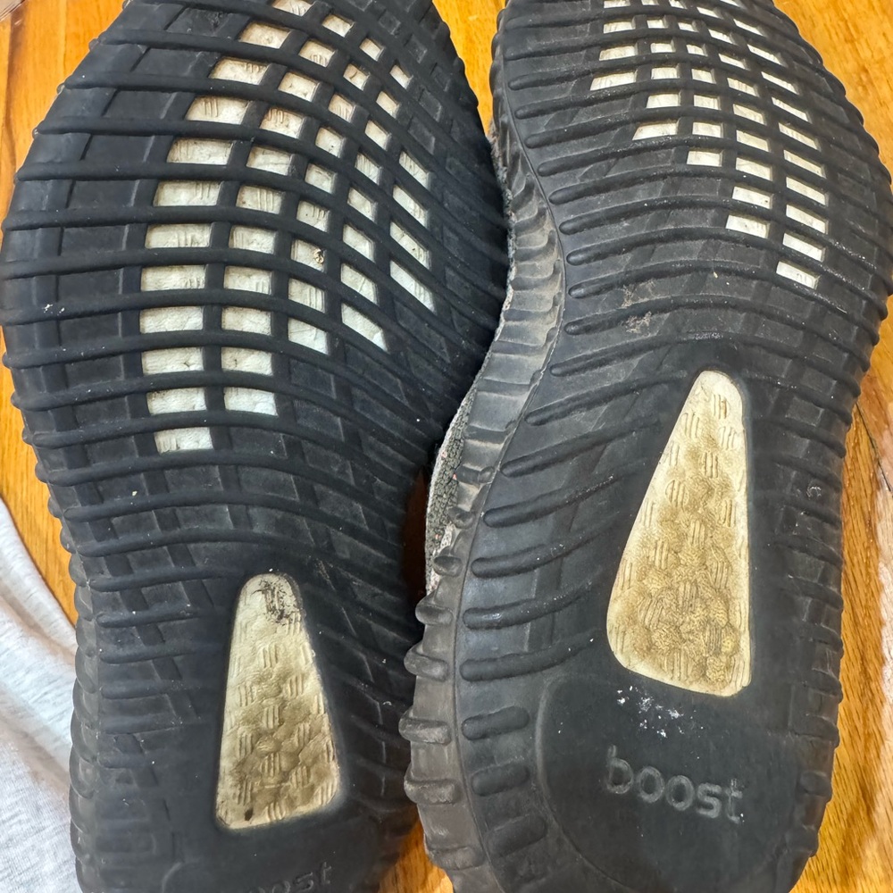 Preowned - Picture 10 of 11